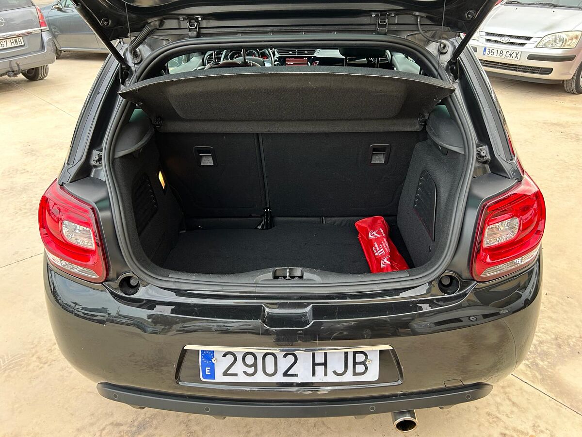 CITROEN DS 3 SO CHIC 1.6 VTI AUTO SPANISH LHD IN SPAIN ONLY 71000 MILES 2012